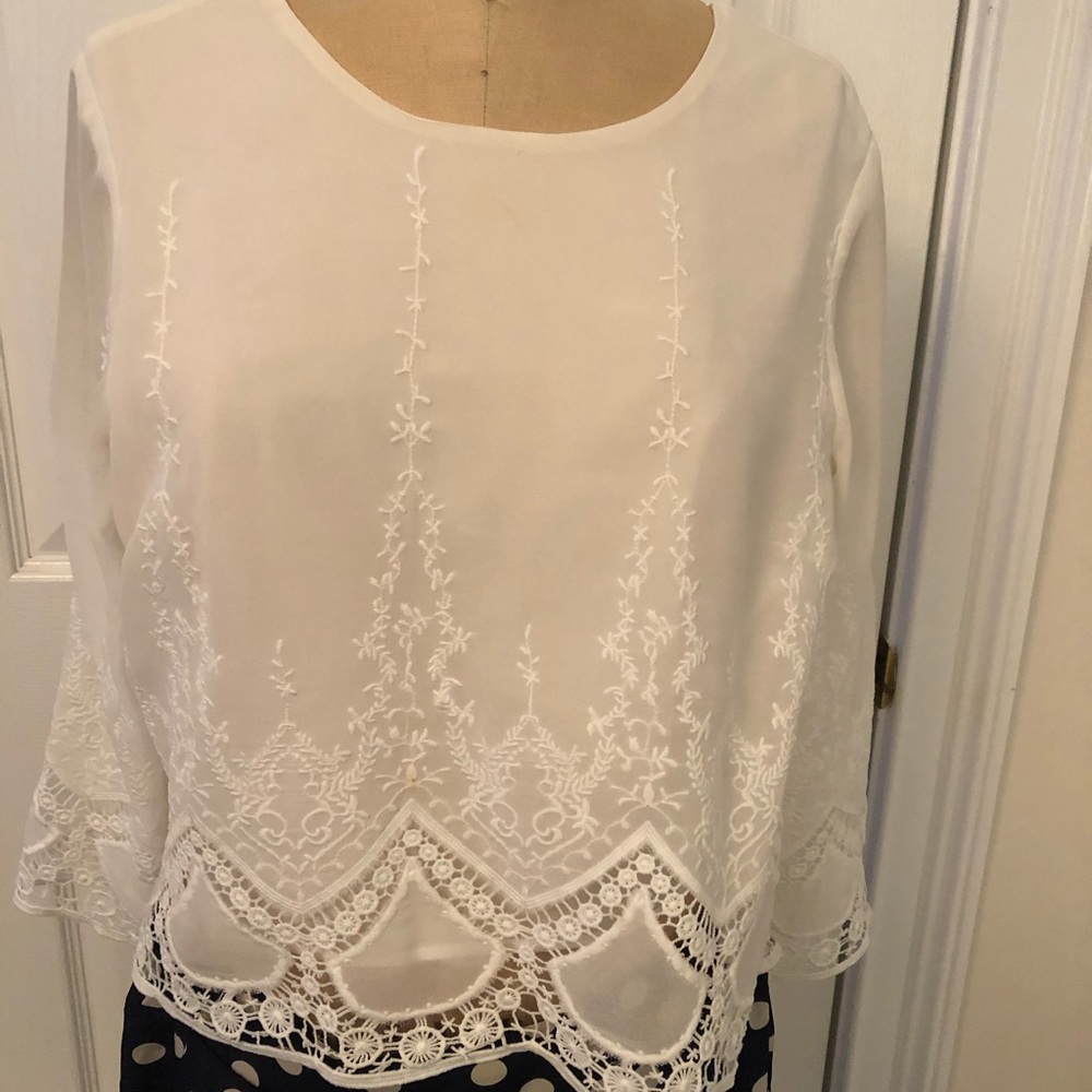 Elegant white top